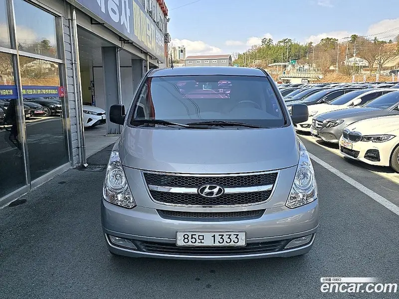 Hyundai H-1 (Starex)