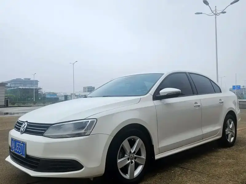 Volkswagen Sagitar