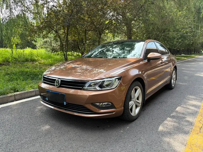 Volkswagen Lamando