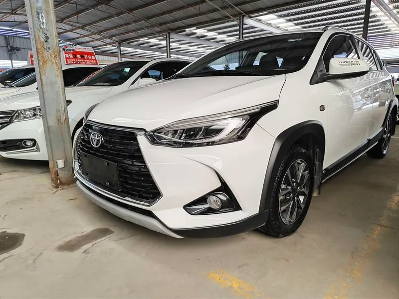 Toyota Yaris L