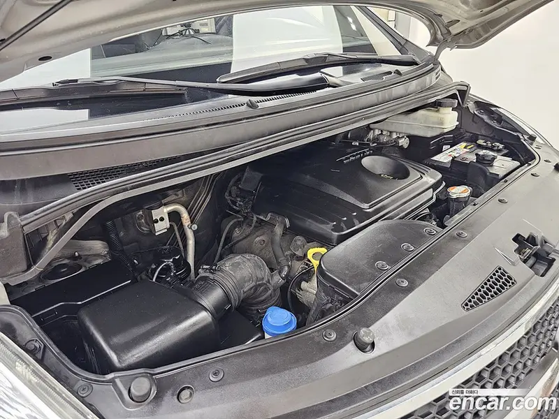 Hyundai H-1