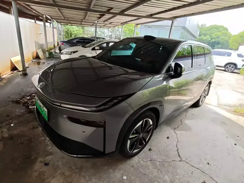 Toyota Bozhi 3X