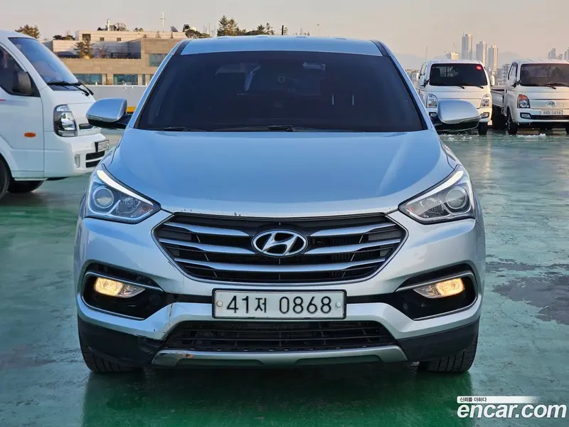 Hyundai Santa Fe (Santafe)