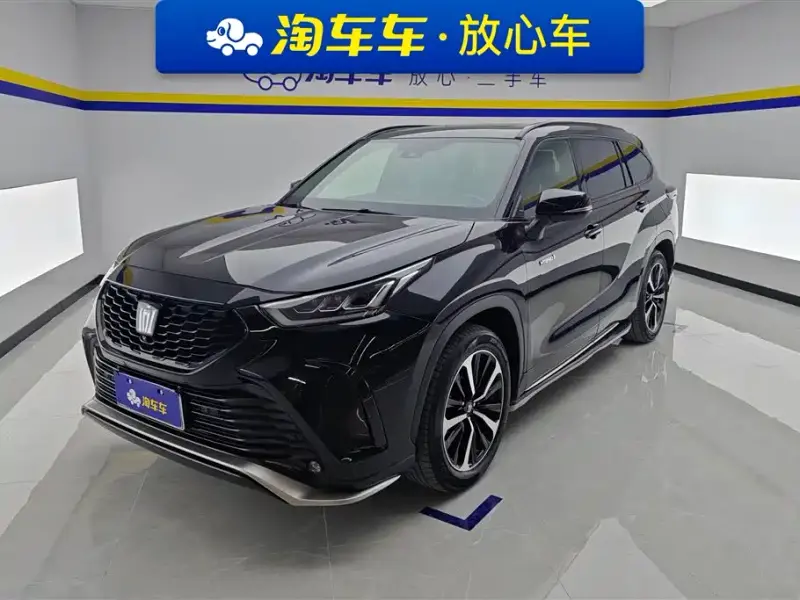 Toyota Crown Kluger