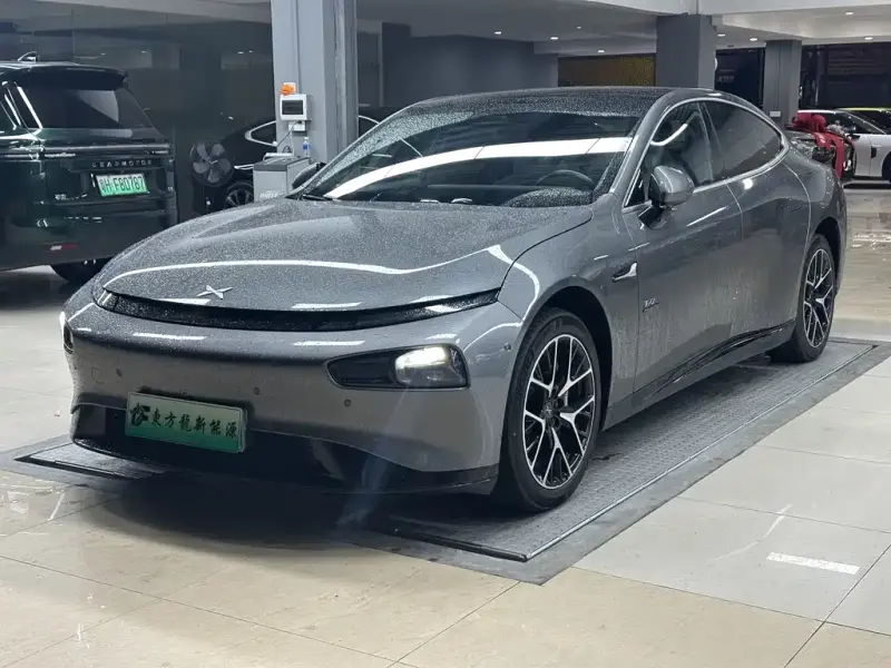 XPeng P7