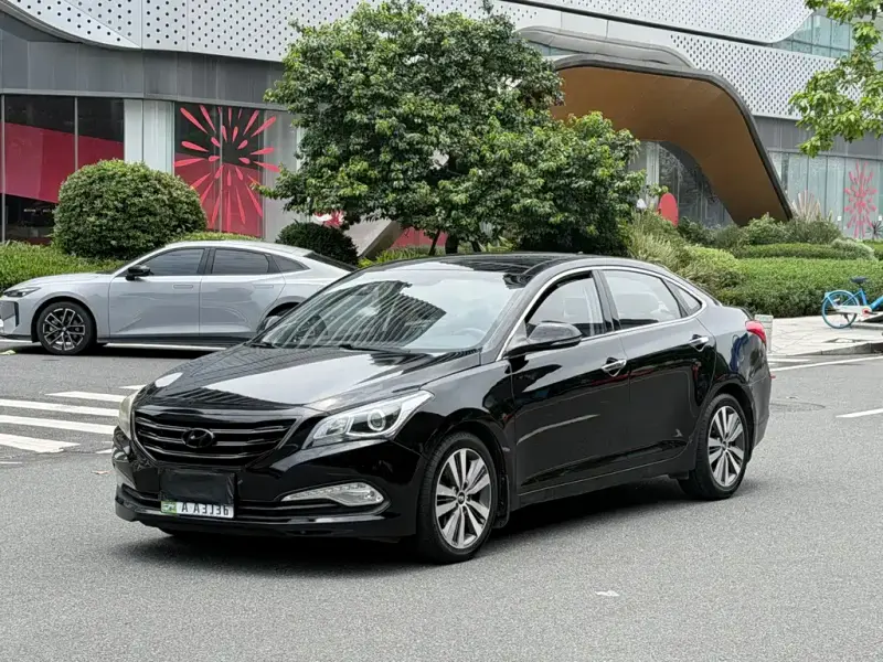 Hyundai Mistra