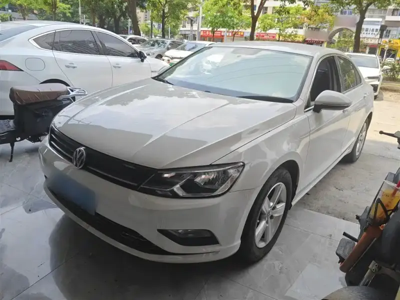 Volkswagen Lamando