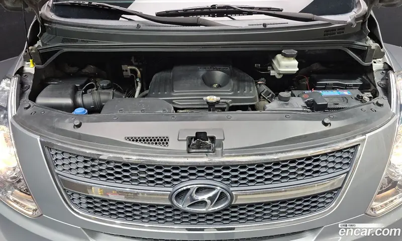 Hyundai H-1