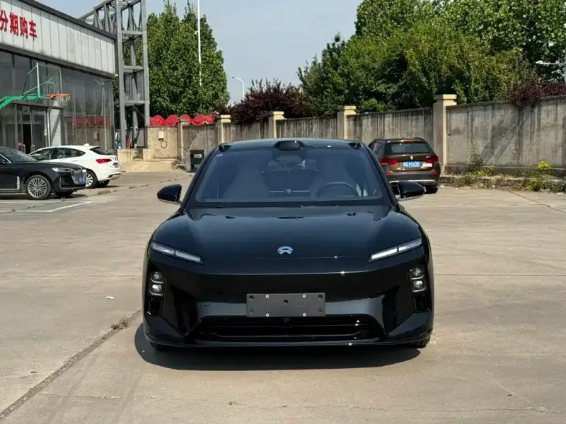 NIO ET5T