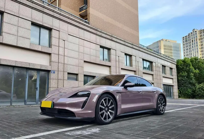 Porsche Taycan