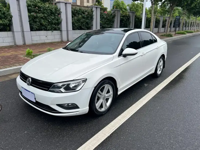 Volkswagen Lamando