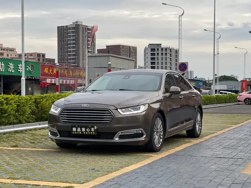 Ford Taurus