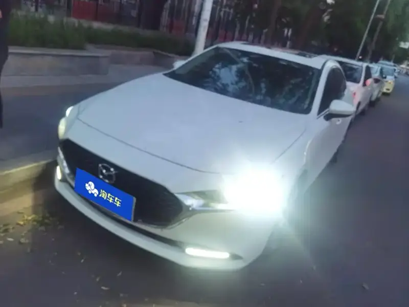 Mazda 3 Axela