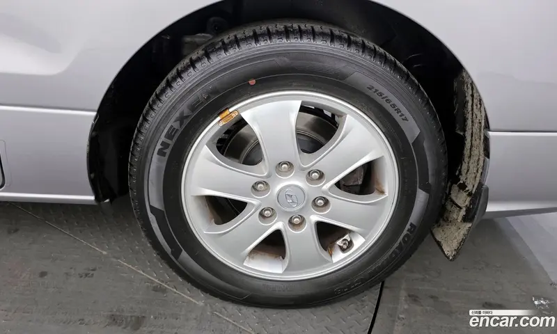 Hyundai H-1
