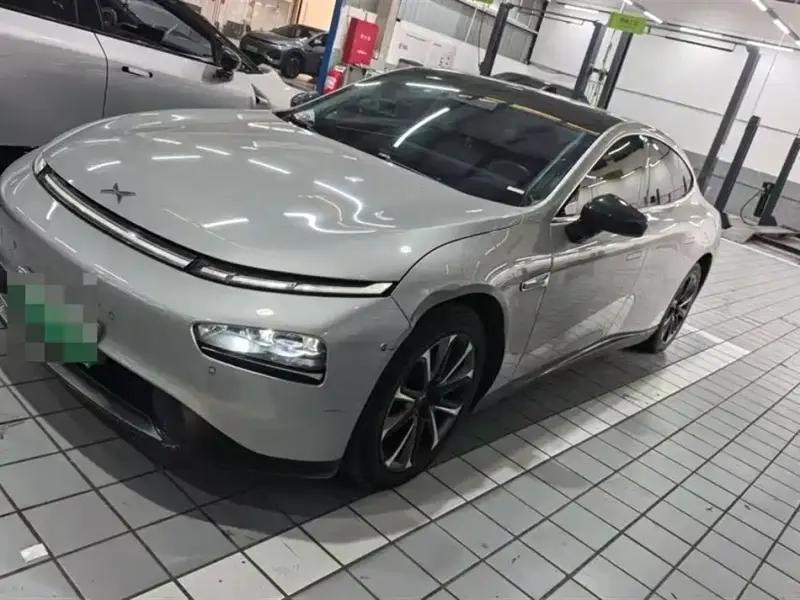 XPeng P7