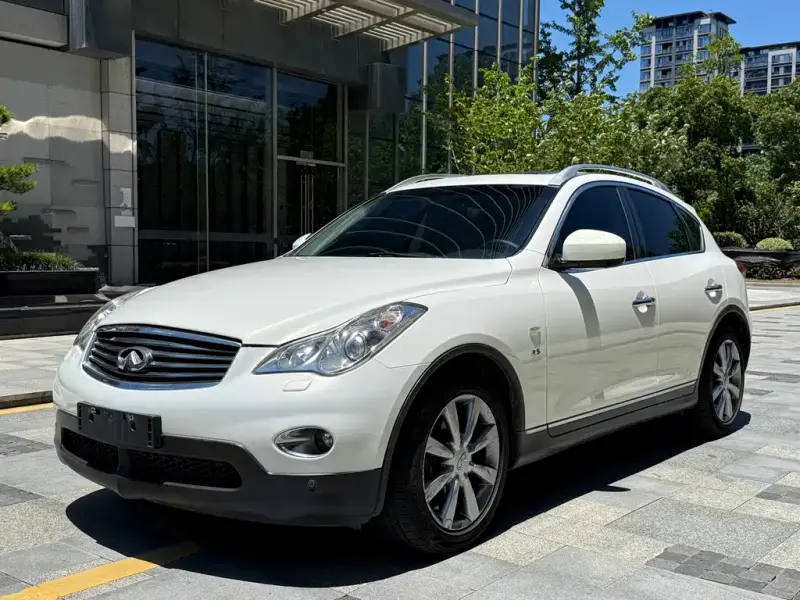 Infiniti QX50