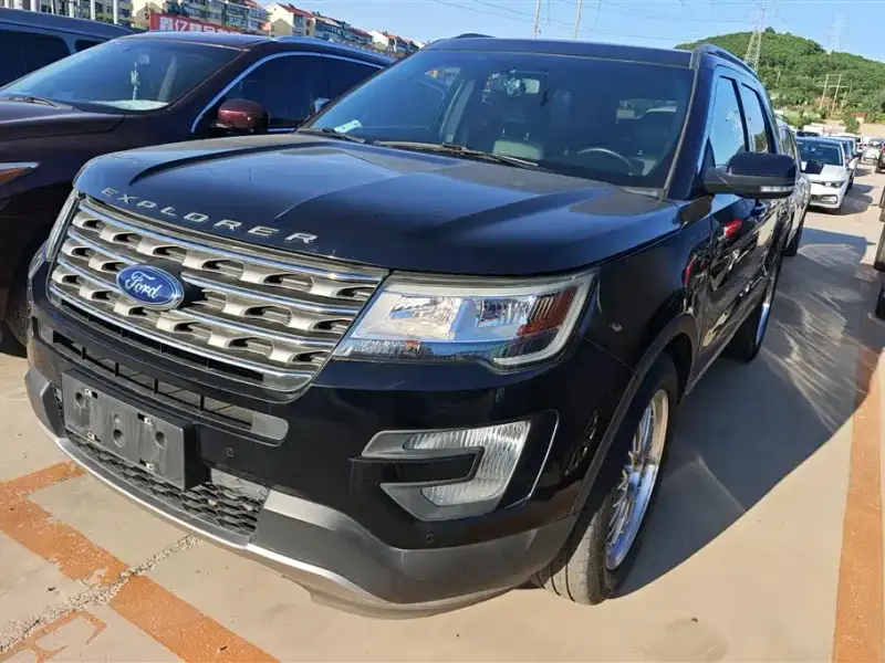 Ford Explorer (Import)