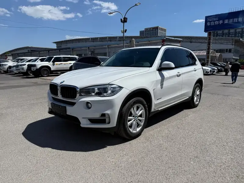 BMW X5 (Import)