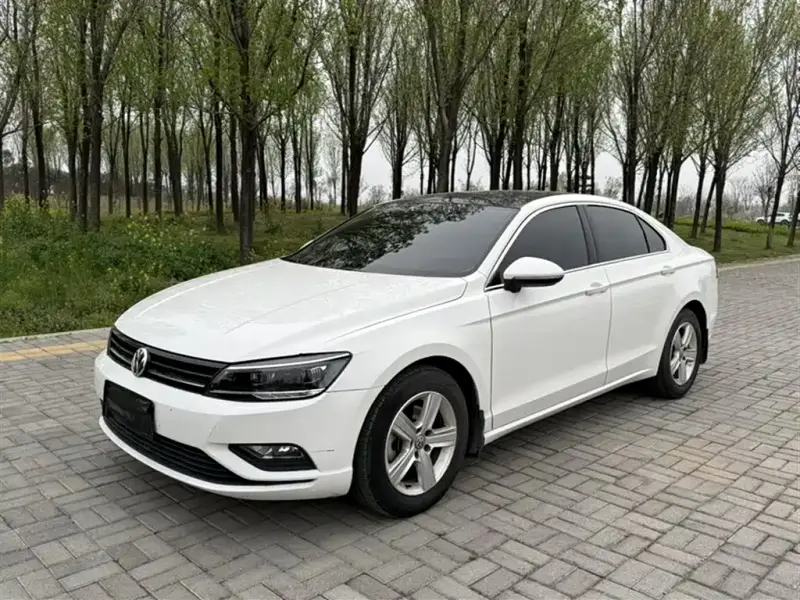 Volkswagen Lamando