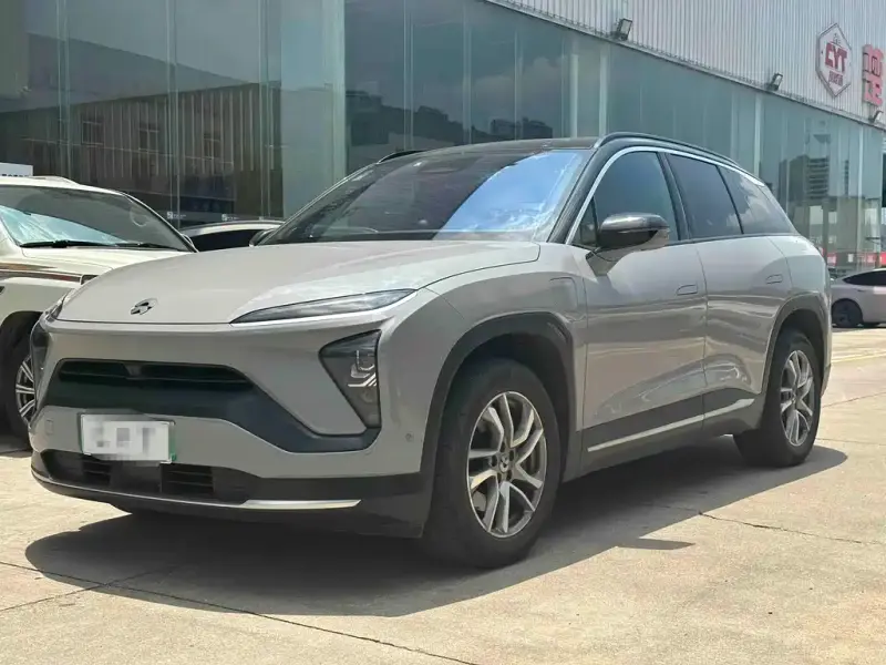 NIO ES6