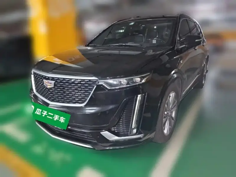 Cadillac XT6