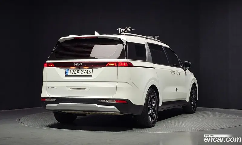 Kia Carnival (Canival)