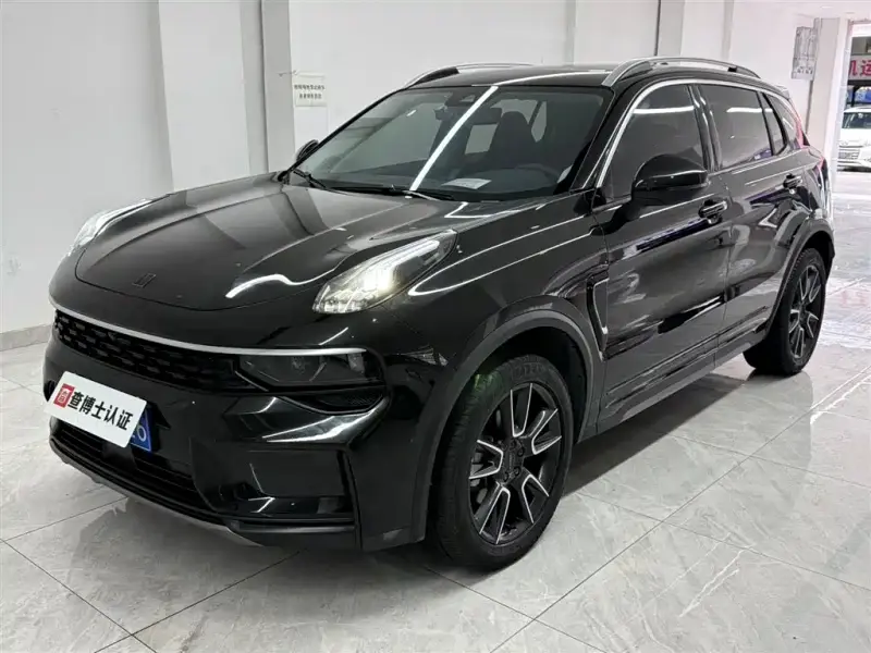 Lynk & Co 01