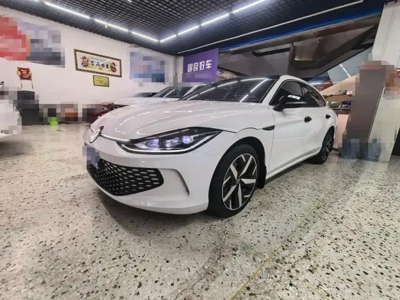 Volkswagen Lamando