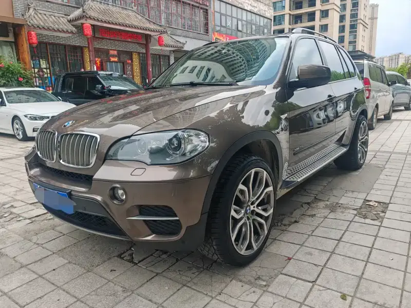 BMW X5 (Import)