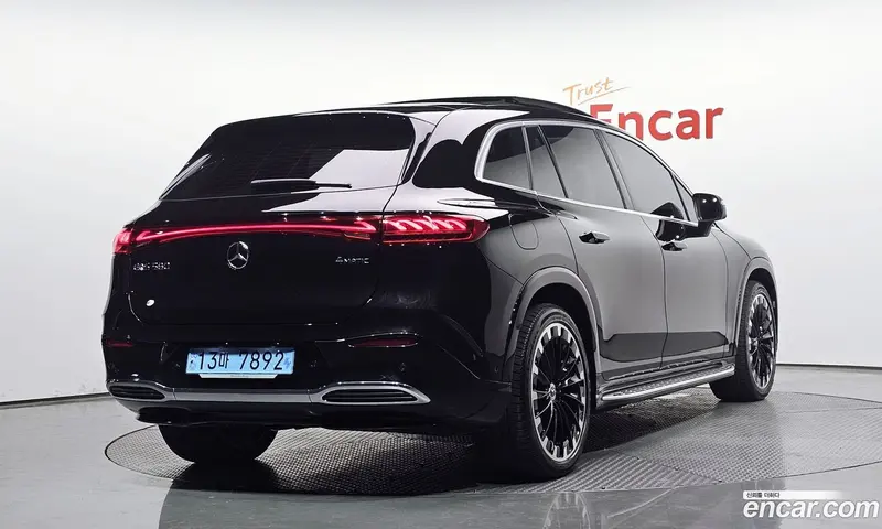 Mercedes-Benz EQS