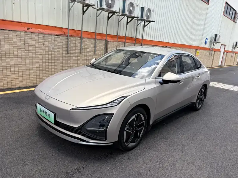 Wuling Starlight (Xingguang)