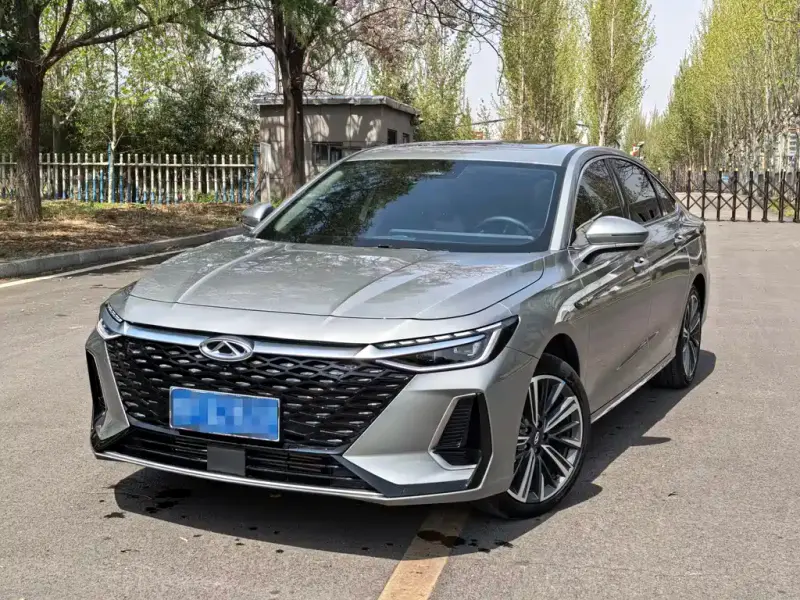 Chery Arrizo 8
