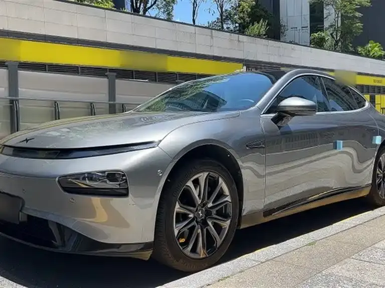 XPeng P7