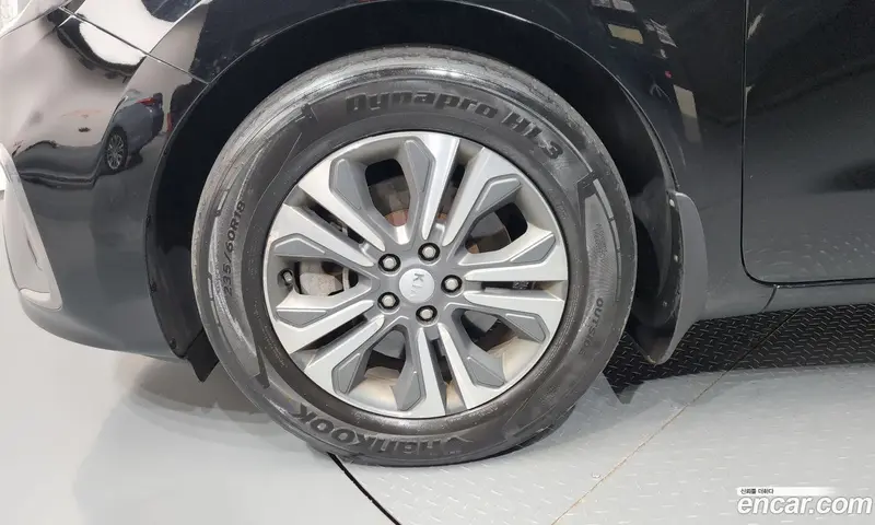 Kia Carnival (Canival)