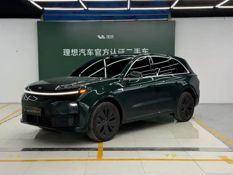 Li Auto L6