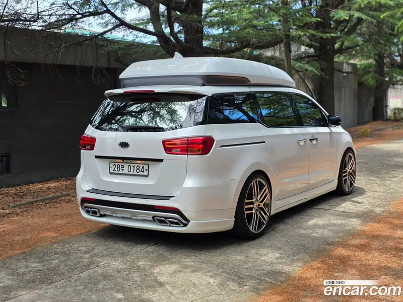 Kia Carnival (Canival)