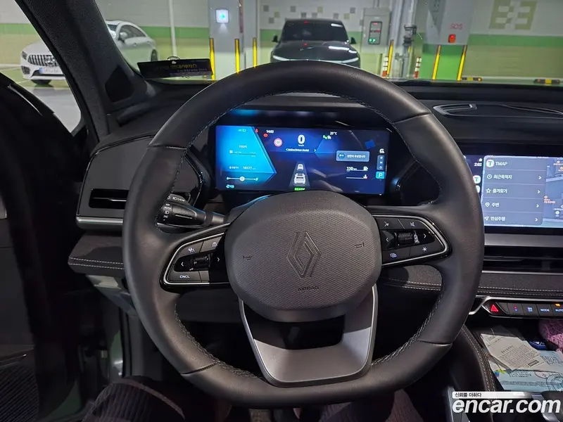 Renault-KoreaSamsung Koleos L (Grand Koleos)