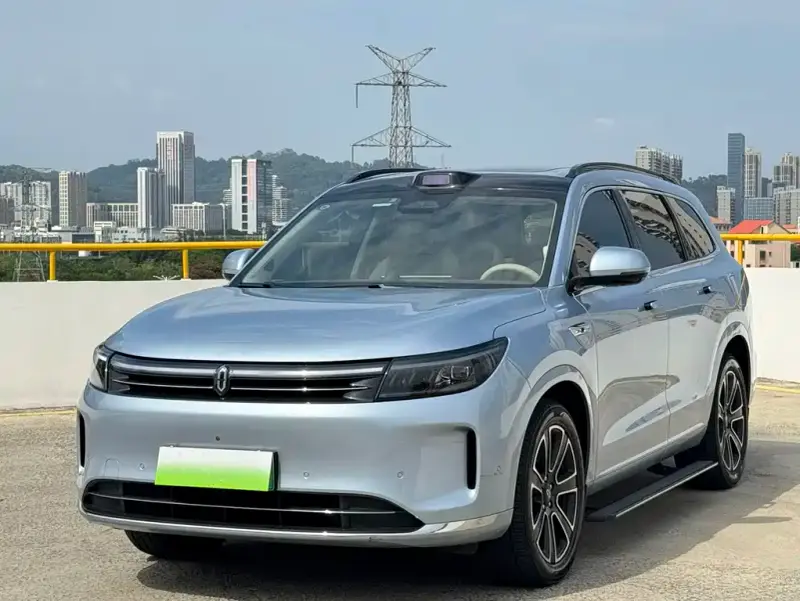 AITO M7
