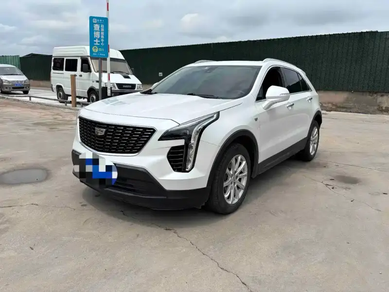 Cadillac XT4
