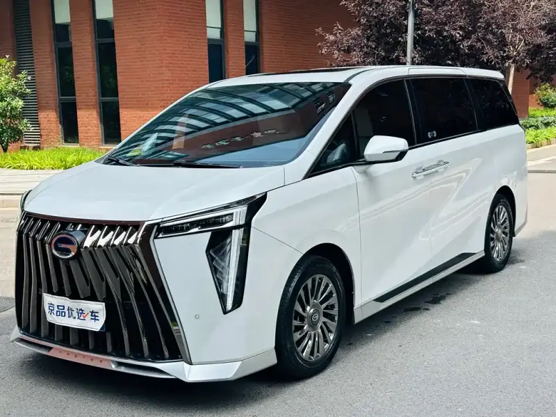 GAC Motor M8