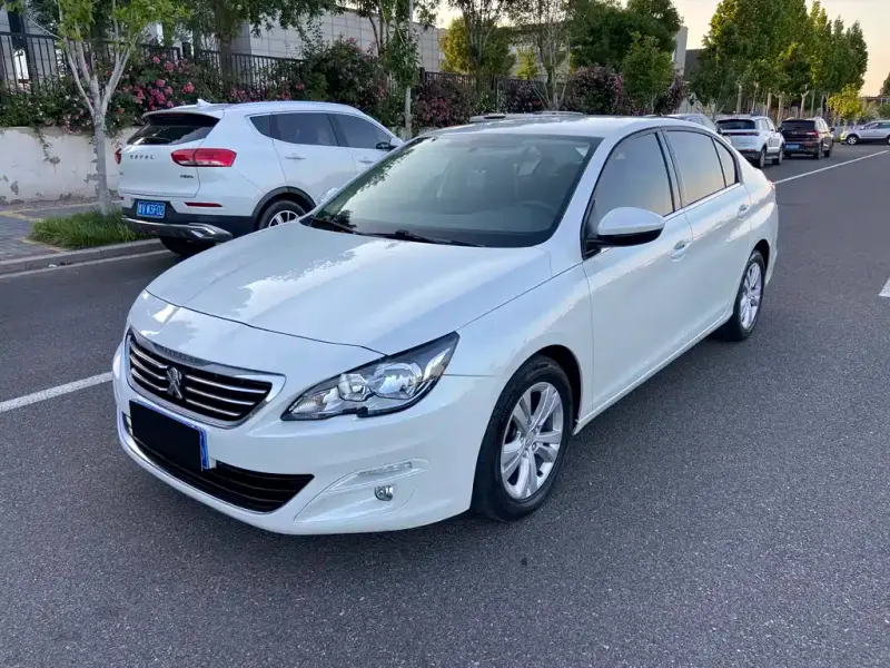 Peugeot 408