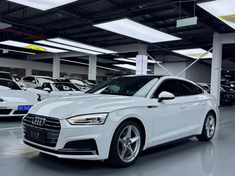 Audi A5 (Import)