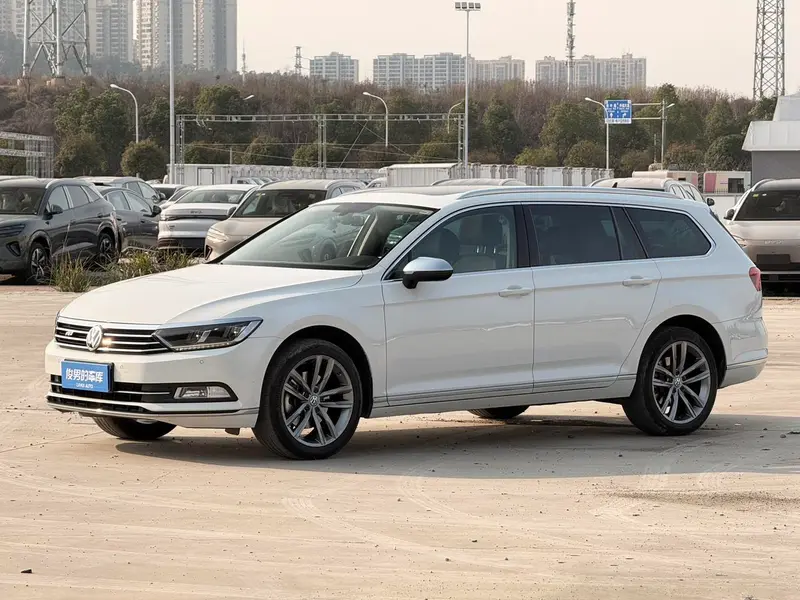 Volkswagen Variant