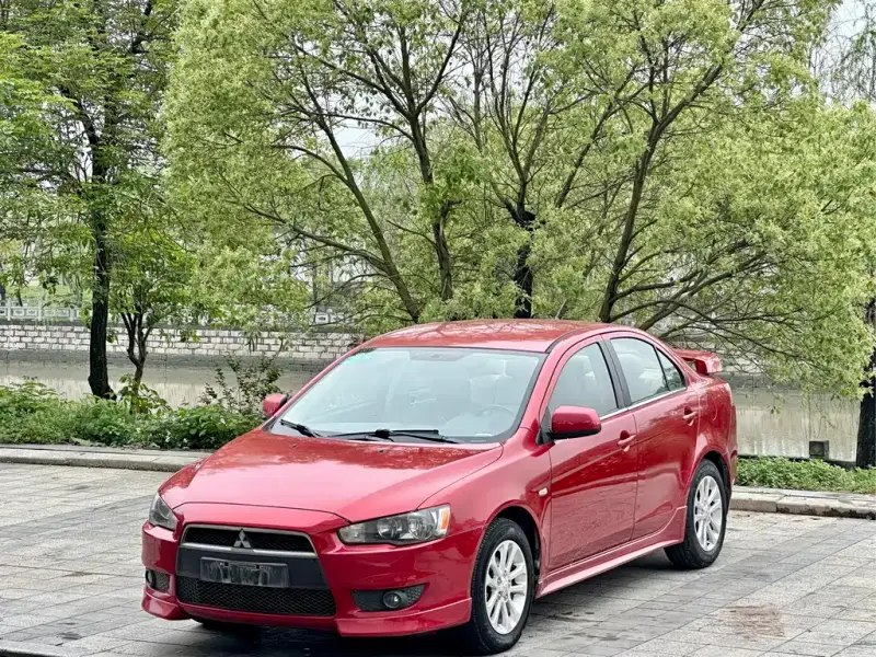 Mitsubishi Lancer EX