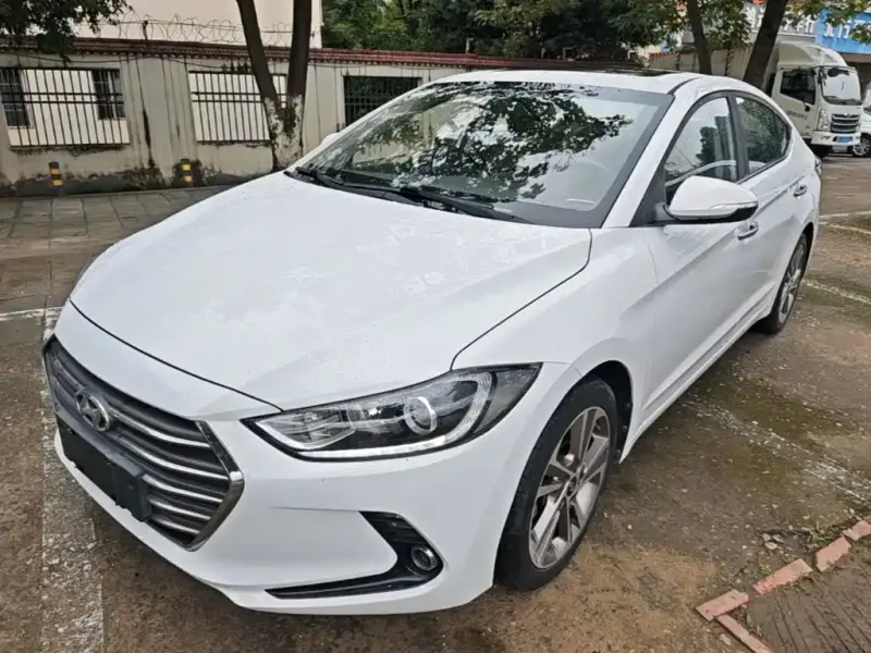Hyundai Elantra