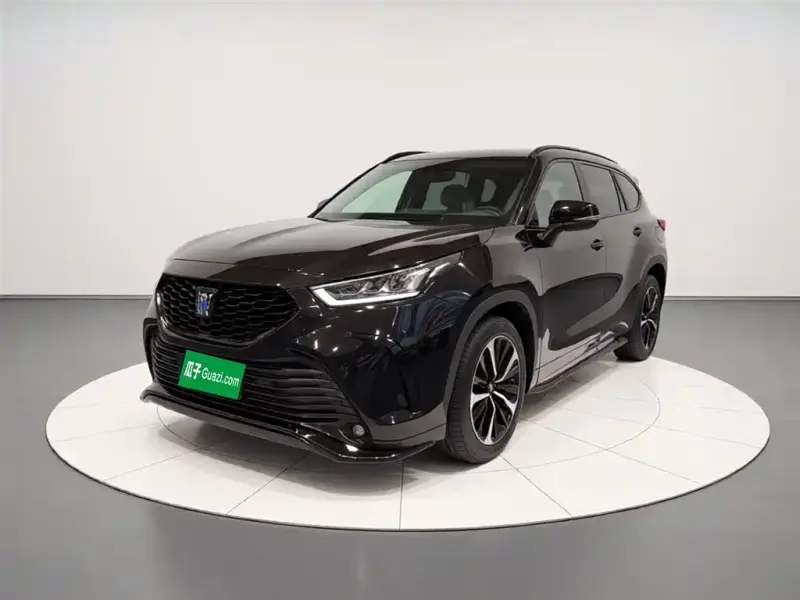 Toyota Crown Kluger