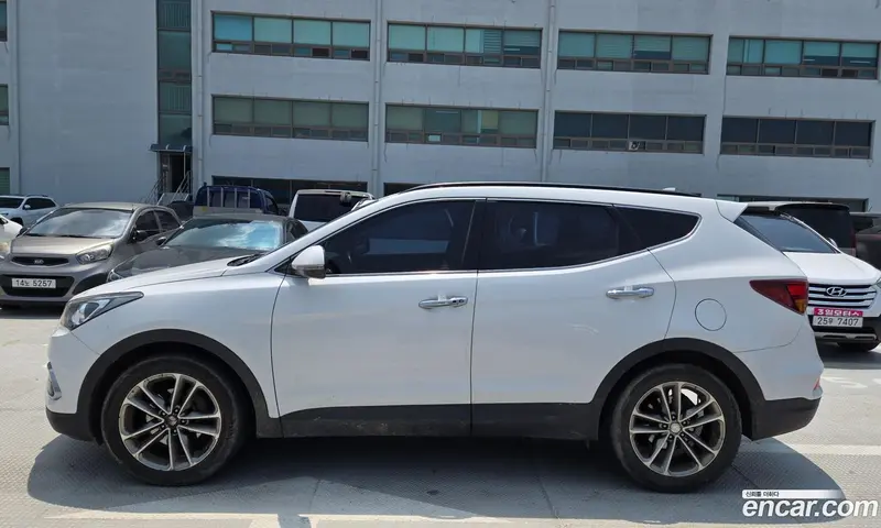 Hyundai Santa Fe (Santafe)