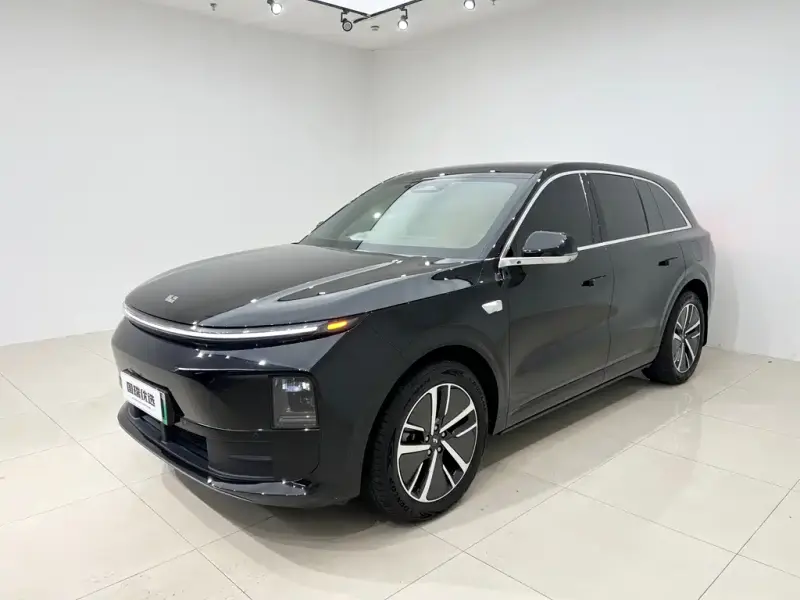 Li Auto L6