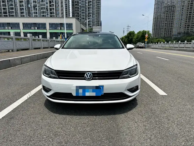 Volkswagen Lamando