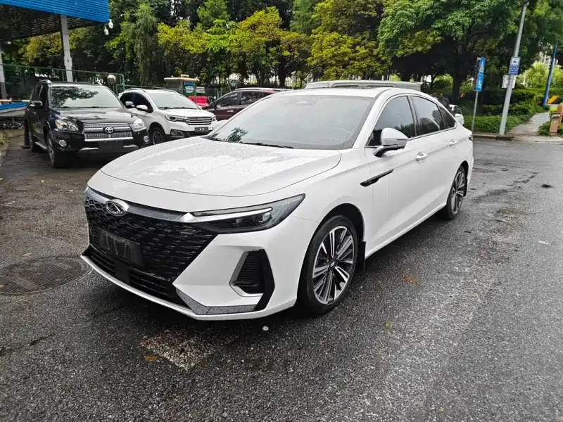 Chery Arrizo 8